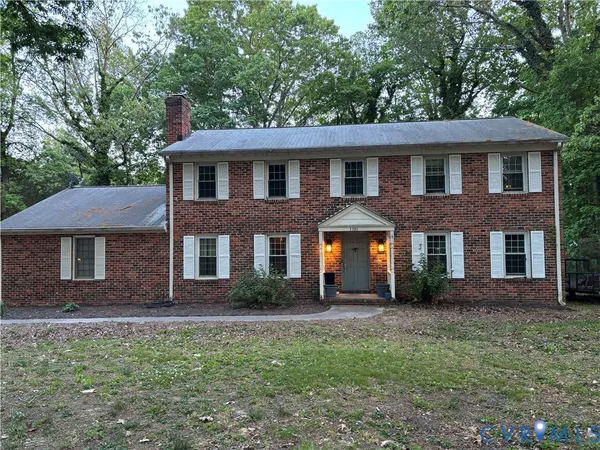 $425,000 | 3301 Wood Dale Road, Chester, VA 23831