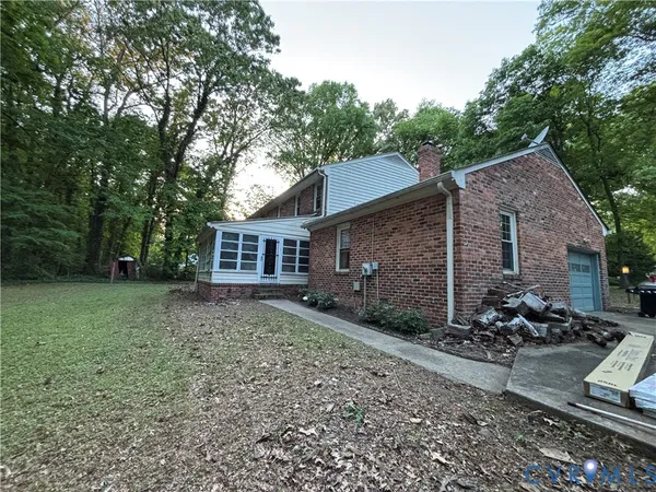 $425,000 | 3301 Wood Dale Road, Chester, VA 23831