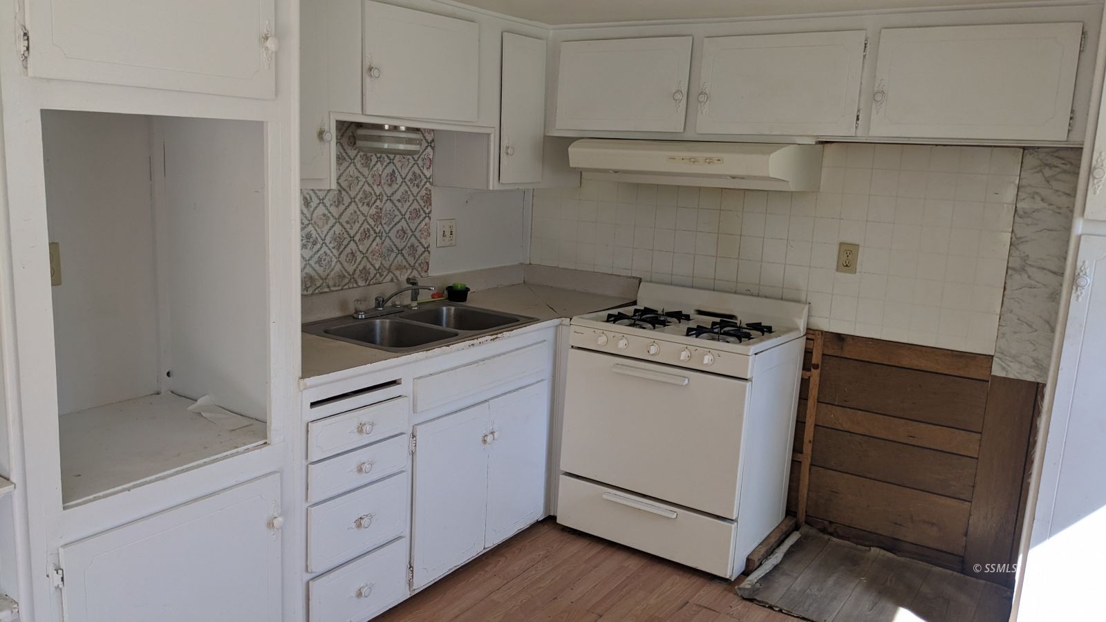 5664 Piute Mountain Road Weldon, CA 93283 - Photo 3 of 8