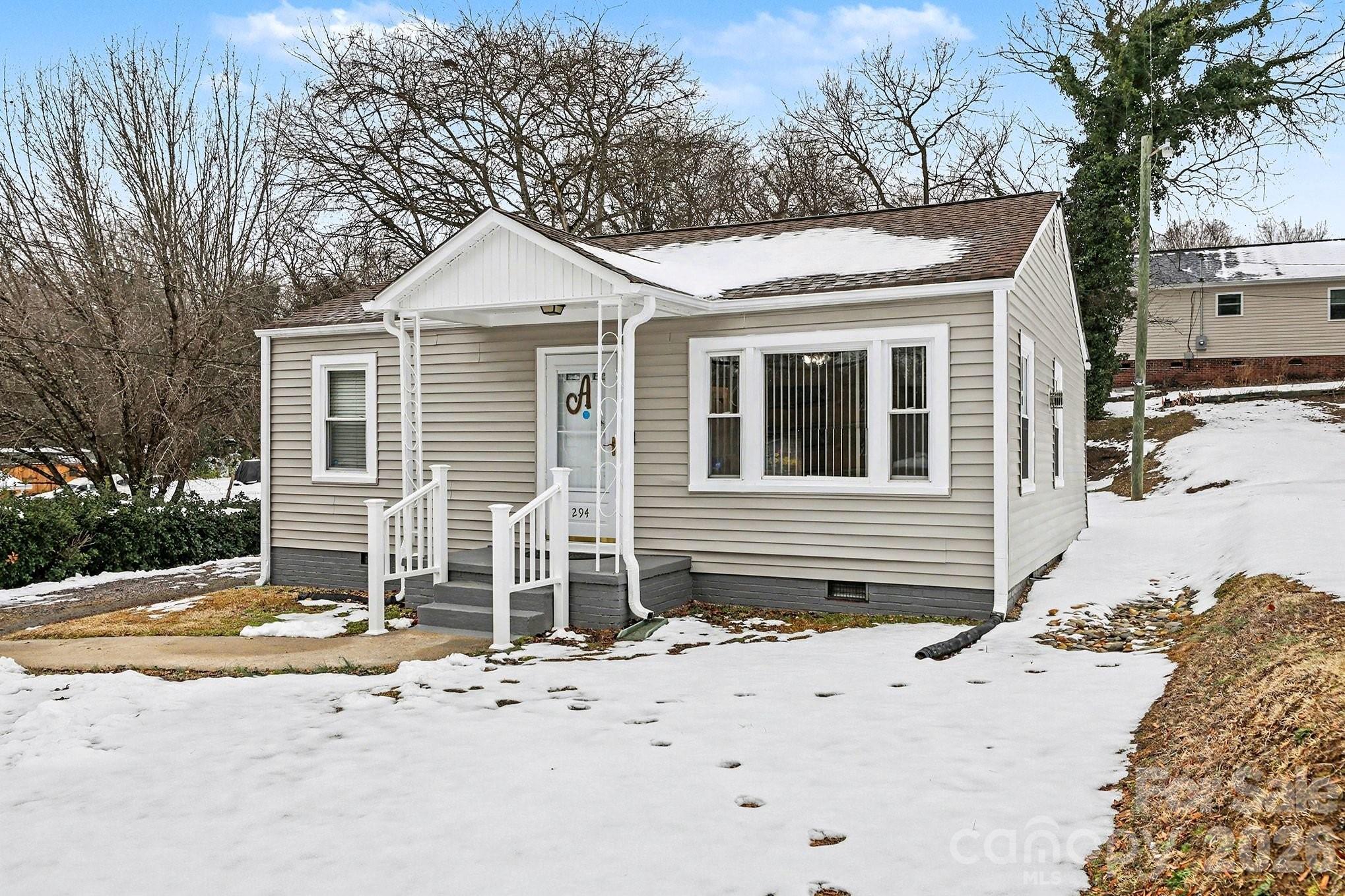 294 Broad Drive Southwest Concord, NC 28025 - Photo 3 of 16