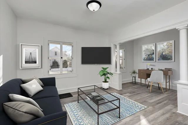 $249,900 | 236 West South Park Avenue, Oshkosh, WI 54902