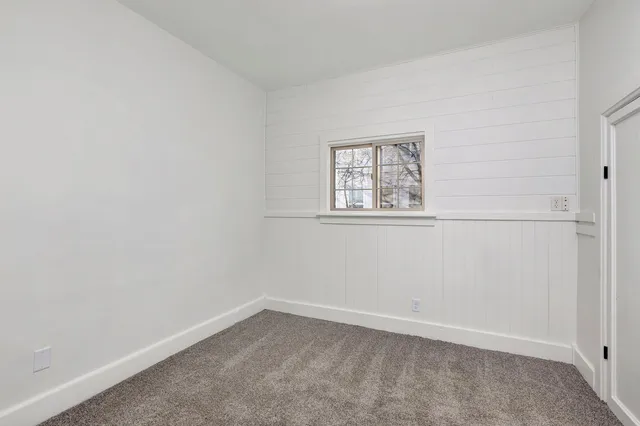 $249,900 | 236 West South Park Avenue, Oshkosh, WI 54902