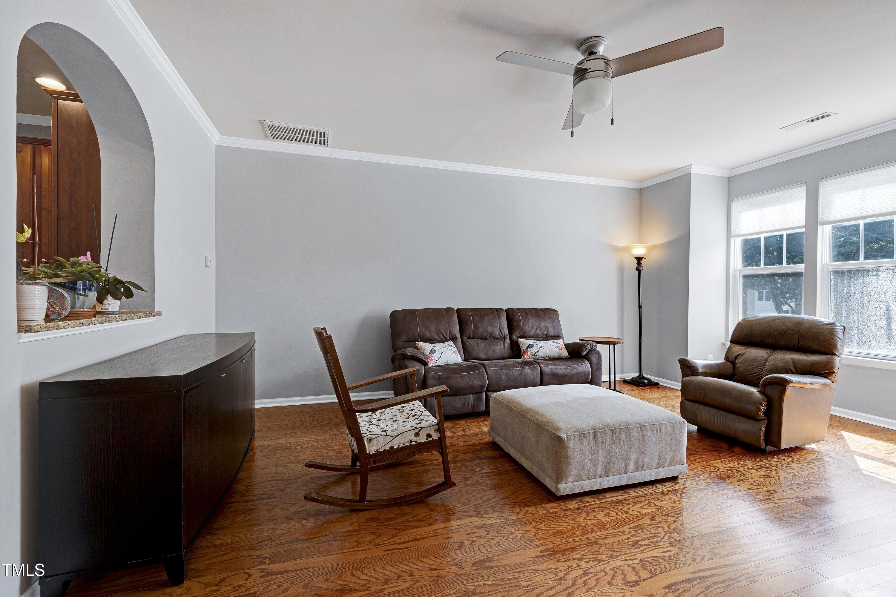 5809 Cameo Glass Way Raleigh, NC 27612 - Photo 3 of 43 Scene-4