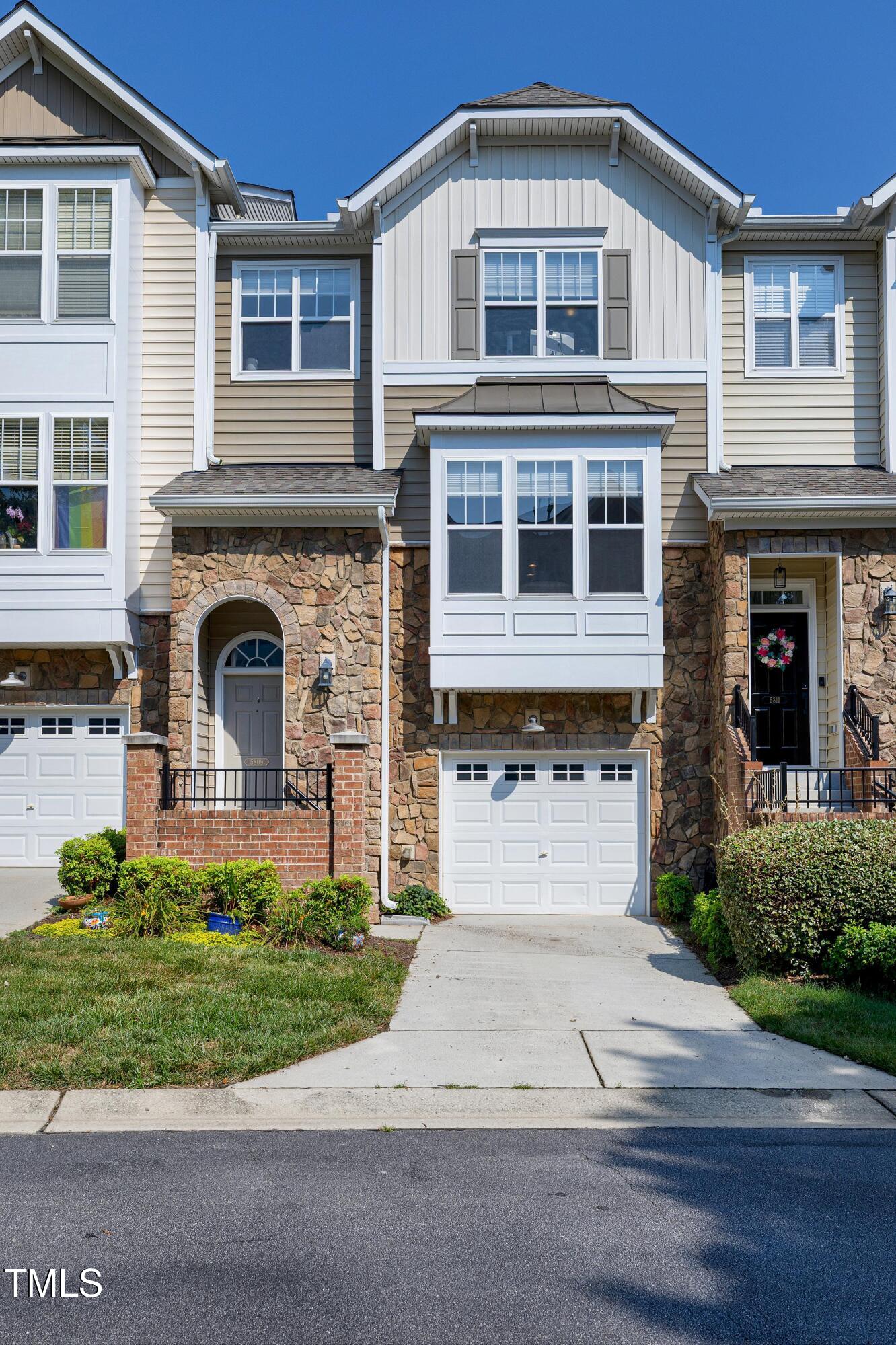 5809 Cameo Glass Way Raleigh, NC 27612 - Photo 38 of 43 Scene-2