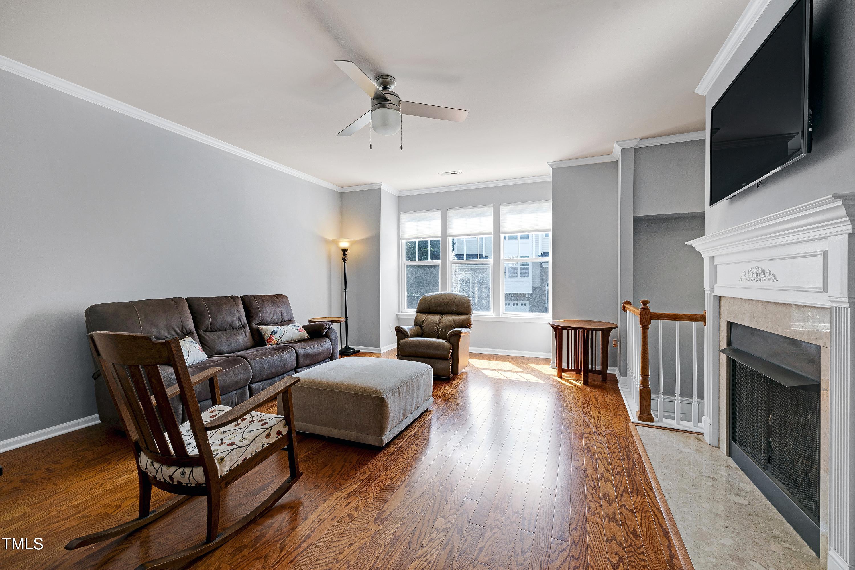 5809 Cameo Glass Way Raleigh, NC 27612 - Photo 4 of 43 Scene-5