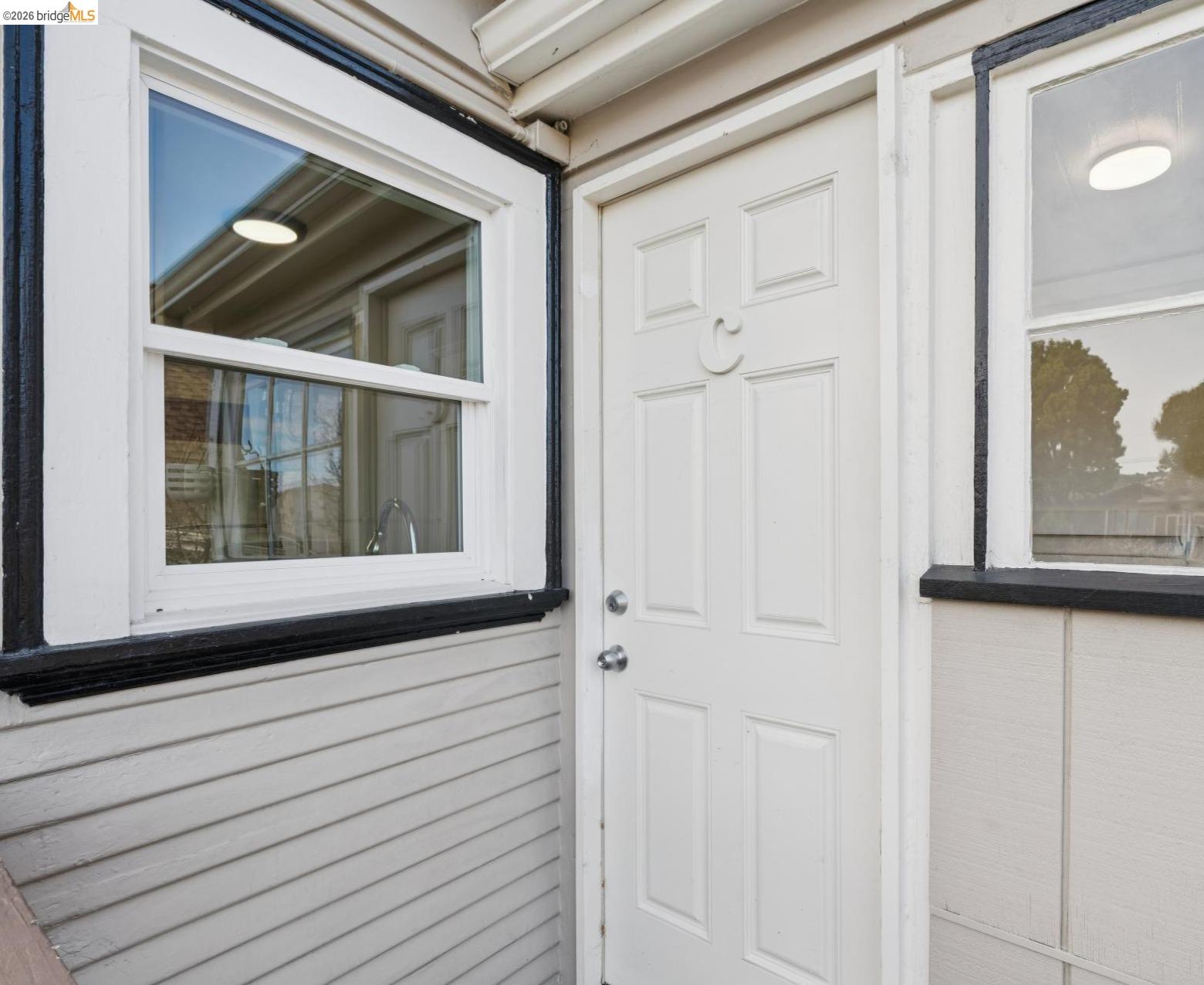 2923 Wheeler Street Berkeley, CA 94705 - Photo 26 of 28 View of exterior entry
