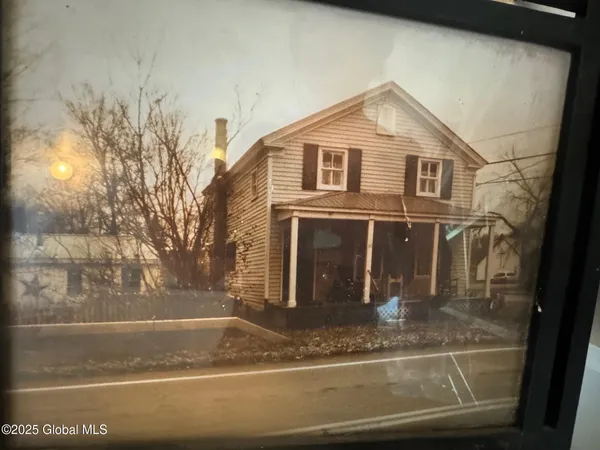 $150,000 | 30 Chatham Street, Nassau, NY 12123
