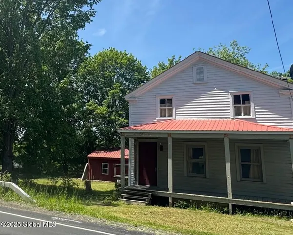 $150,000 | 30 Chatham Street, Nassau, NY 12123