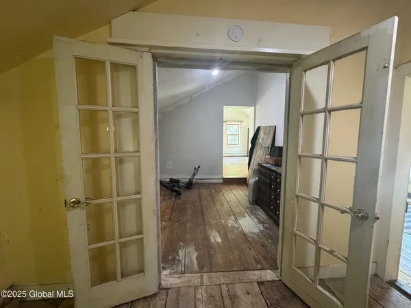 $150,000 | 30 Chatham Street, Nassau, NY 12123