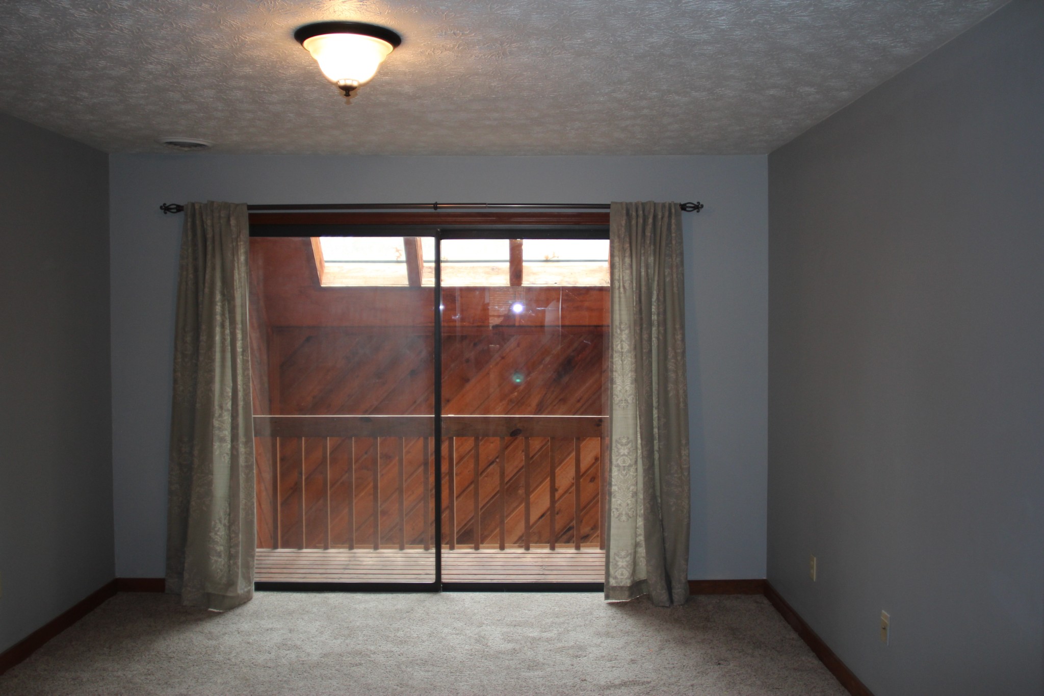 329 Beech Grove Road McMinnville, TN 37110 - Photo 14 of 29