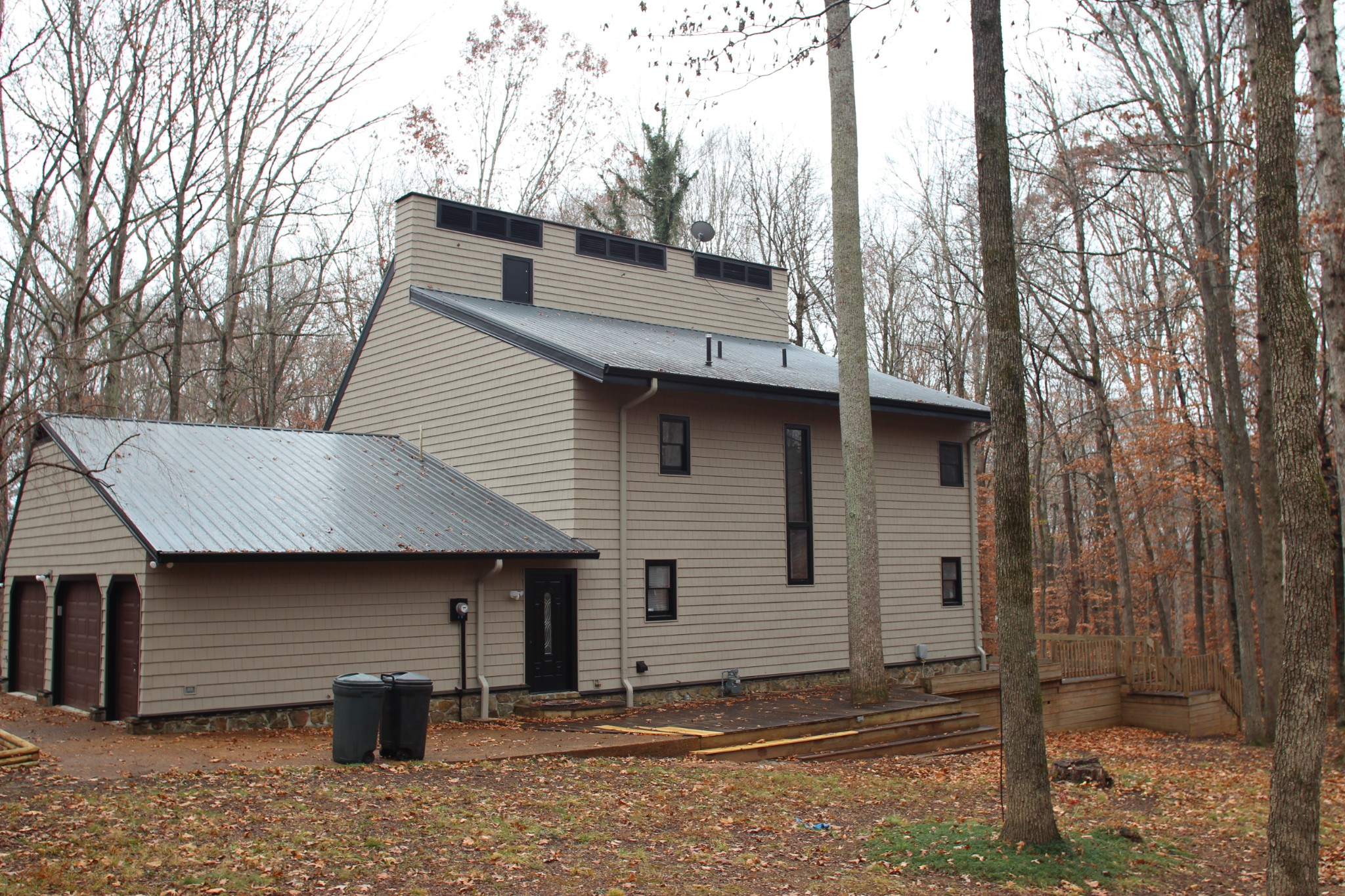 329 Beech Grove Road McMinnville, TN 37110 - Photo 2 of 37