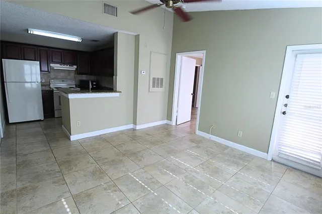 $1,500 | 4001 Crockers Lake Boulevard, Unit 1026, Sarasota, FL 34238