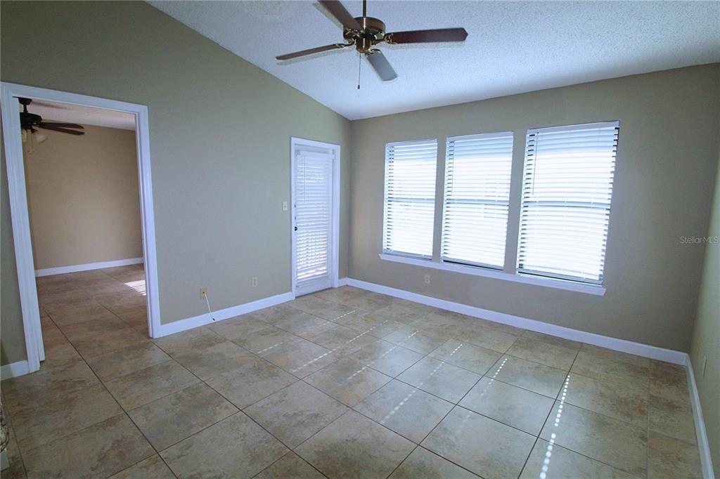 4001 Crockers Lake Boulevard, Unit 1026 Sarasota, FL 34238 - Photo 4 of 14