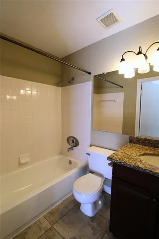 $1,500 | 4001 Crockers Lake Boulevard, Unit 1026, Sarasota, FL 34238