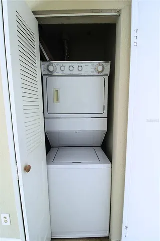 $1,500 | 4001 Crockers Lake Boulevard, Unit 1026, Sarasota, FL 34238