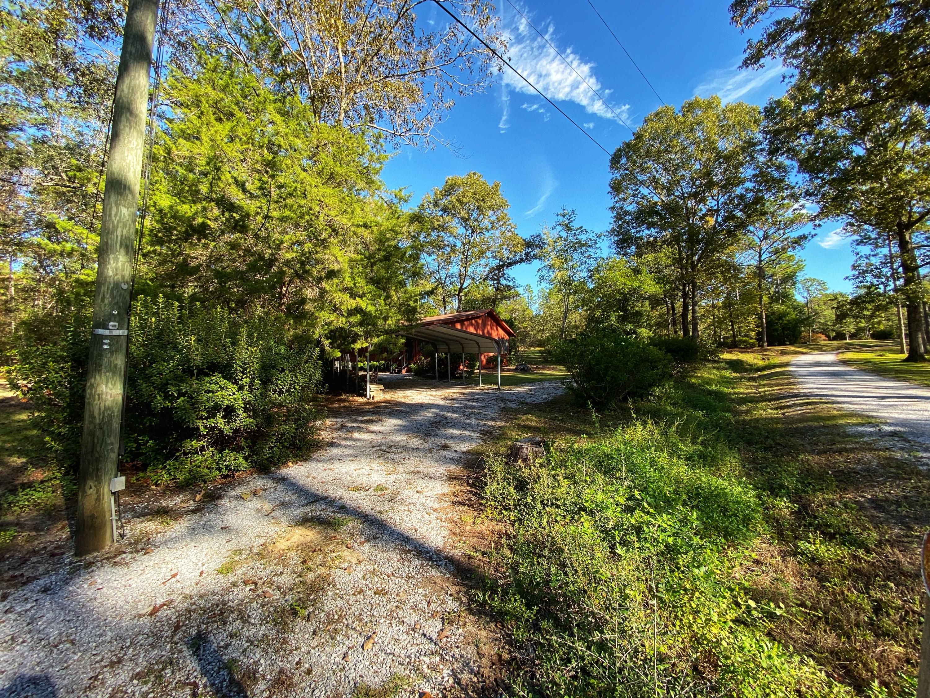 1171 Spring Lake Road DeFuniak Springs, FL 32433 - Photo 1 of 36 Driveway