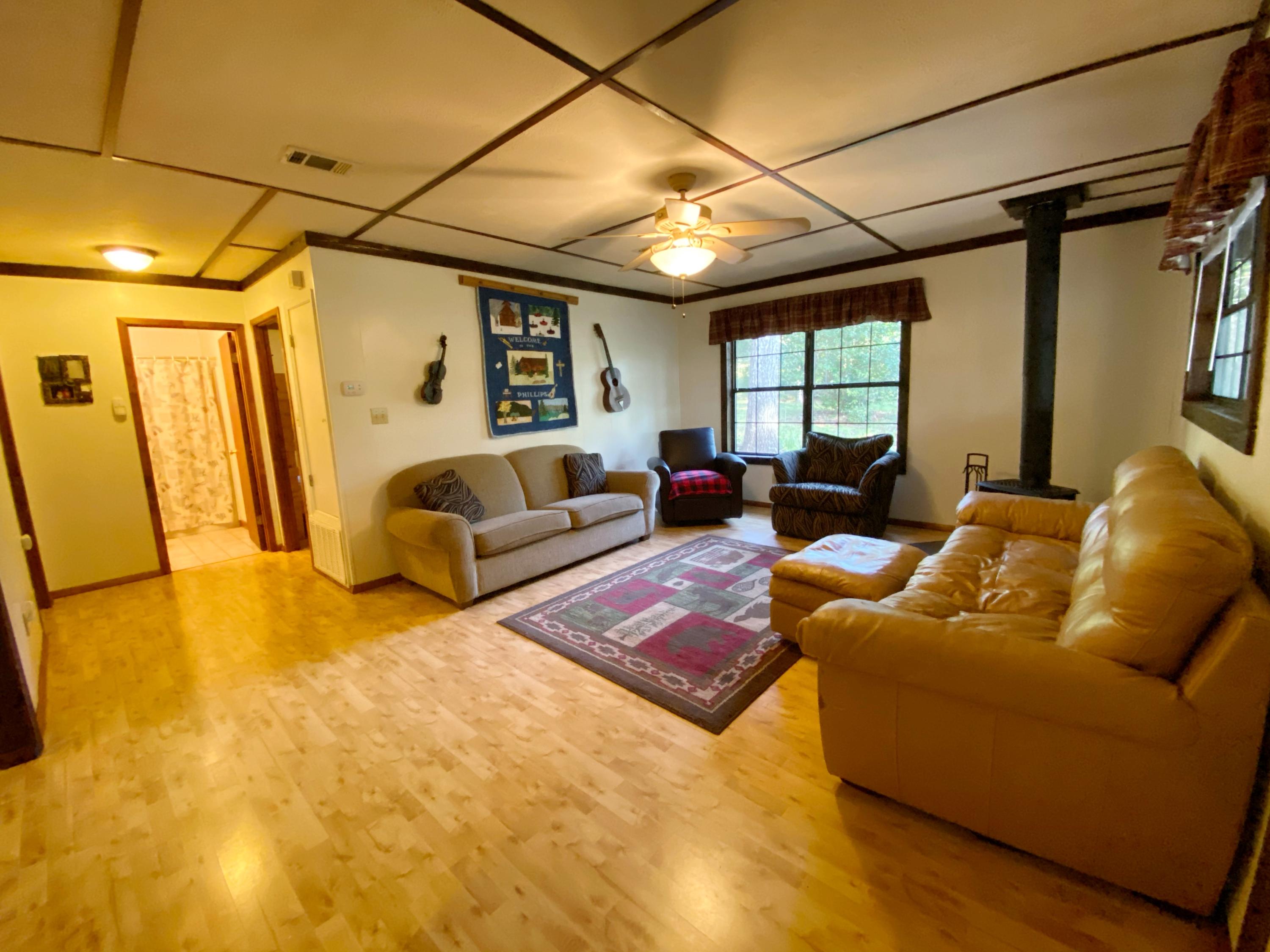 1171 Spring Lake Road DeFuniak Springs, FL 32433 - Photo 26 of 36 Living Room from front door