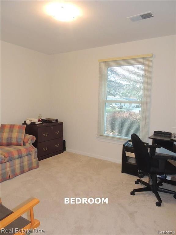 2301 Kingsford Road Rochester Hills, MI 48309 - Photo 13 of 16