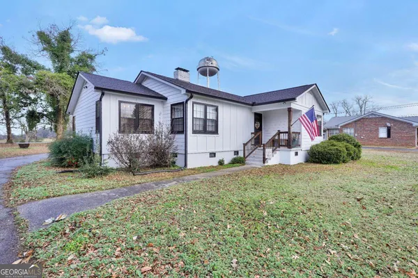 $268,500 | 121 North Oak Street, Jenkinsburg, GA 30234