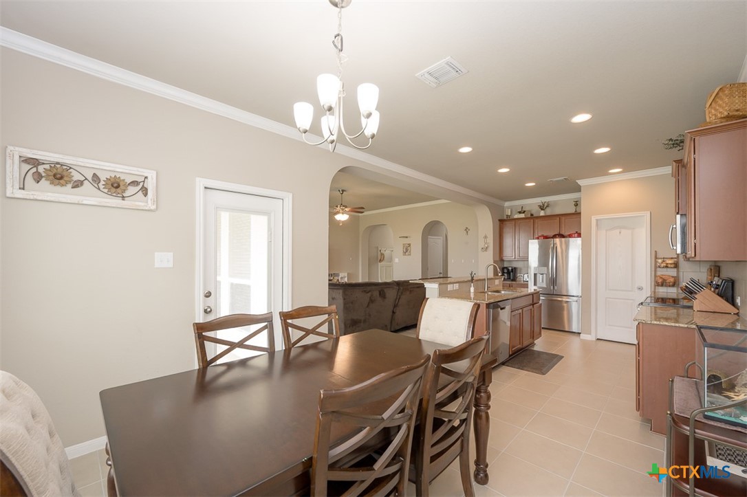 6148 Wheaton Loop Temple, TX 76502 - Photo 11 of 27