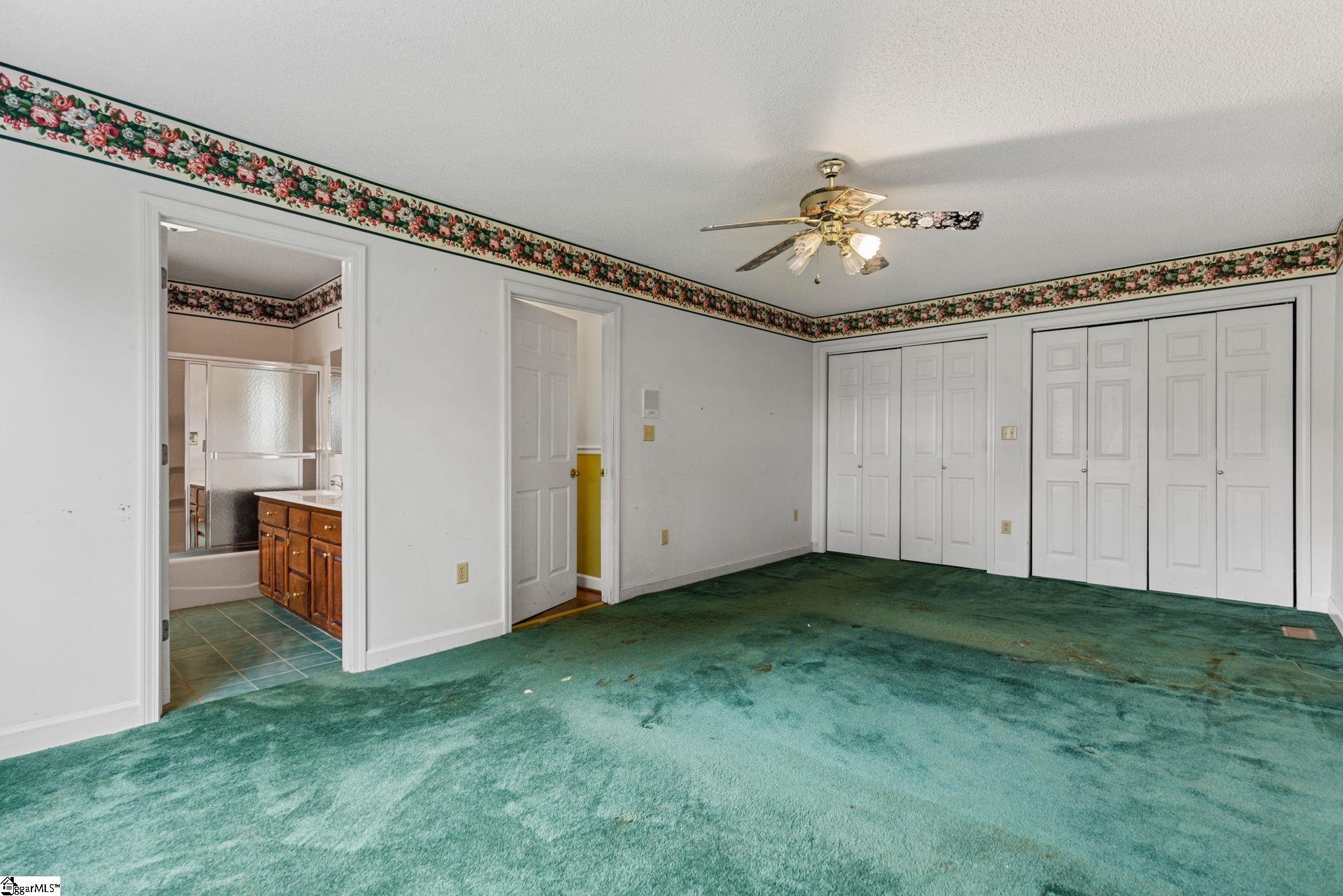 101 Thompson Road Taylors, SC 29687 - Photo 16 of 37