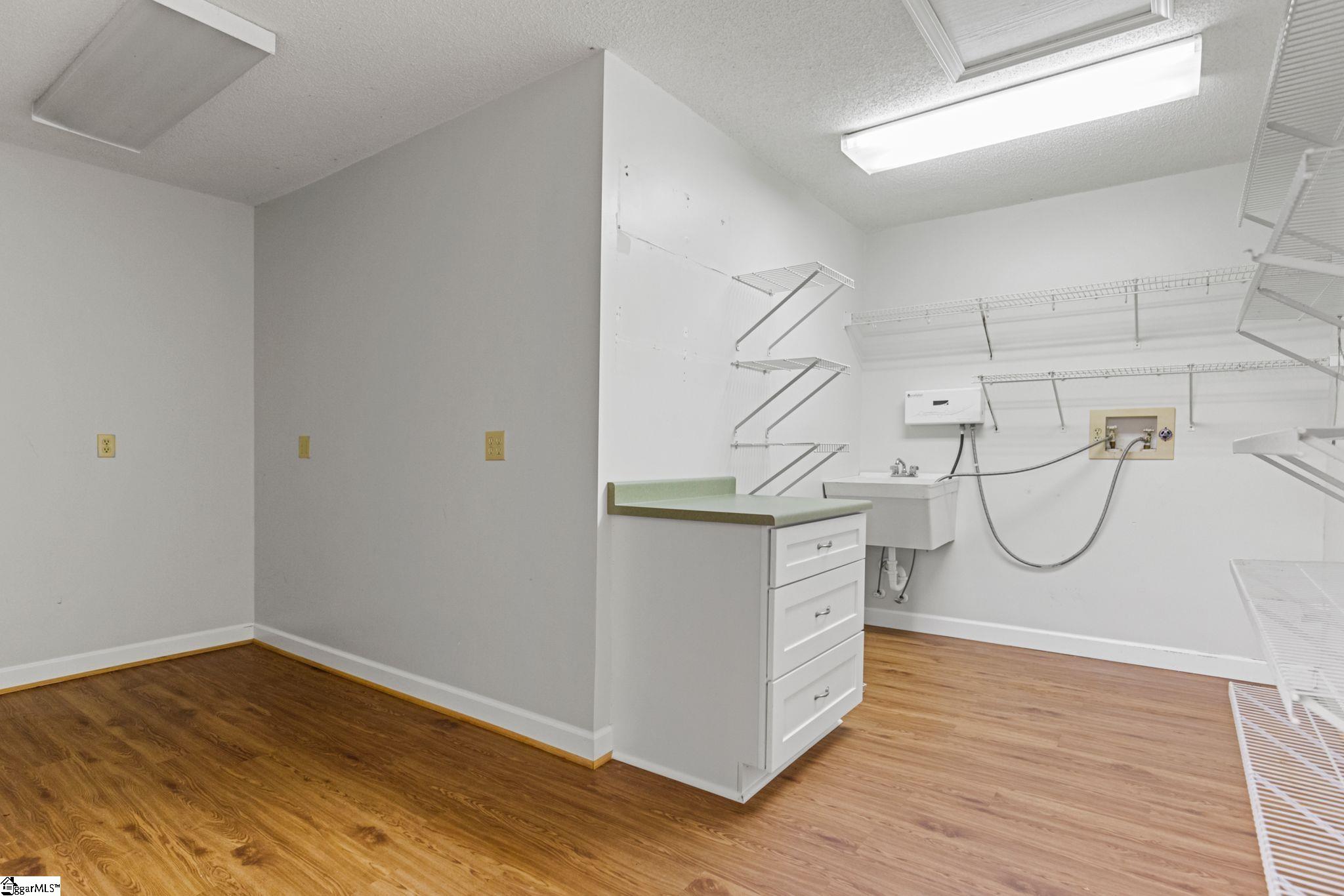 101 Thompson Road Taylors, SC 29687 - Photo 25 of 37