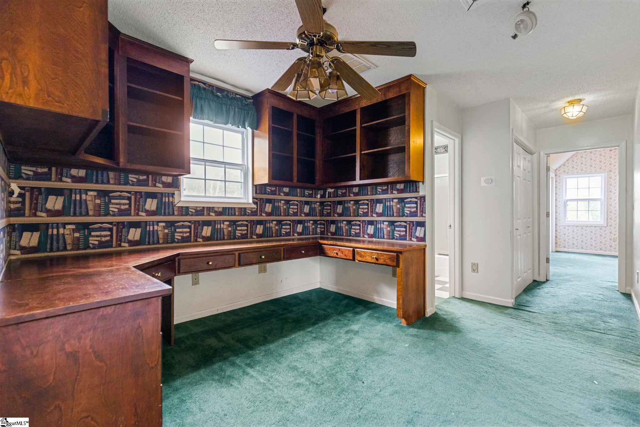 101 Thompson Road Taylors, SC 29687 - Photo 28 of 37