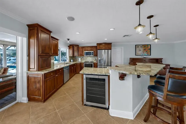 $699,000 | 6317 Cocoa Lane, Apollo Beach, FL 33572