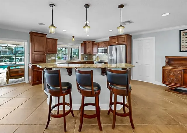 $699,000 | 6317 Cocoa Lane, Apollo Beach, FL 33572