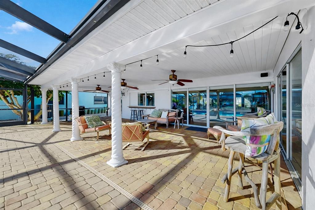 6317 Cocoa Lane Apollo Beach, FL 33572 - Photo 44 of 63 a outdoor space with lots of tables and chairs