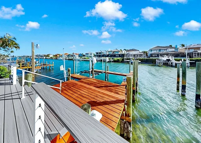 $699,000 | 6317 Cocoa Lane, Apollo Beach, FL 33572