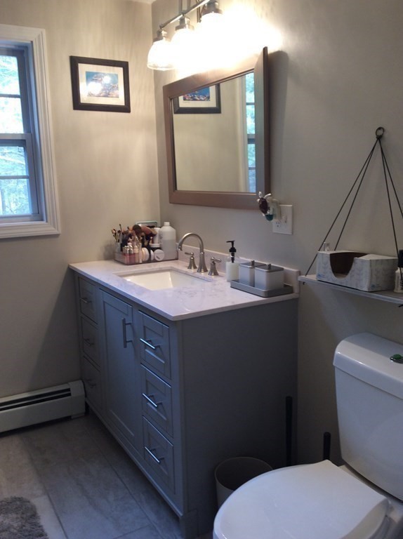 81 Woodland Road Uxbridge, MA 01569 - Photo 27 of 30 Gallery Image 27