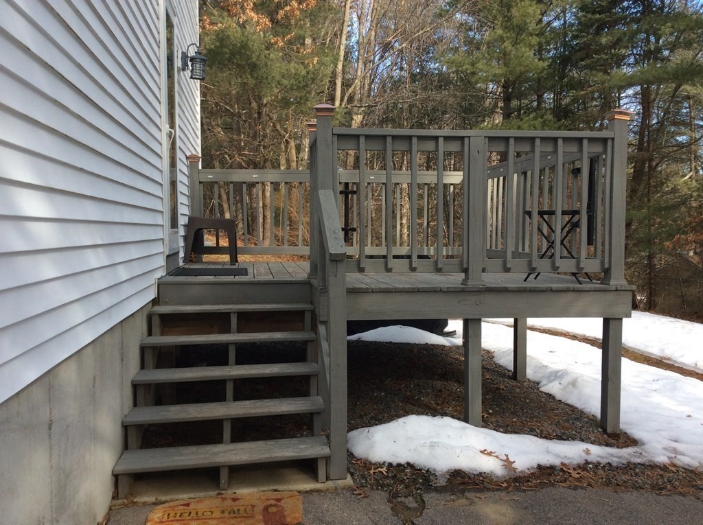81 Woodland Road Uxbridge, MA 01569 - Photo 5 of 30 Gallery Image 5