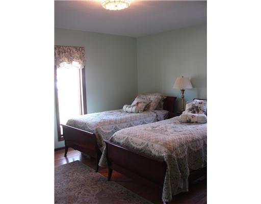 820 Flint Ridge Road Mt. Lebanon, PA 15243 - Photo 15 of 18 Bedroom.