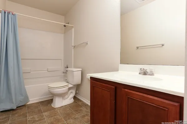 $1,950 | 11335 Branding Depot, San Antonio, TX 78254