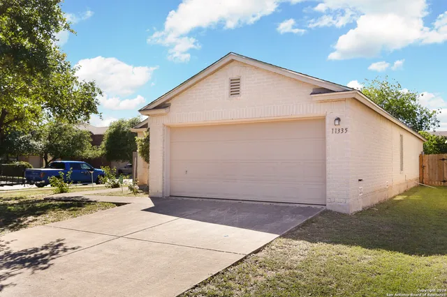 $2,000 | 11335 Branding Depot, San Antonio, TX 78254