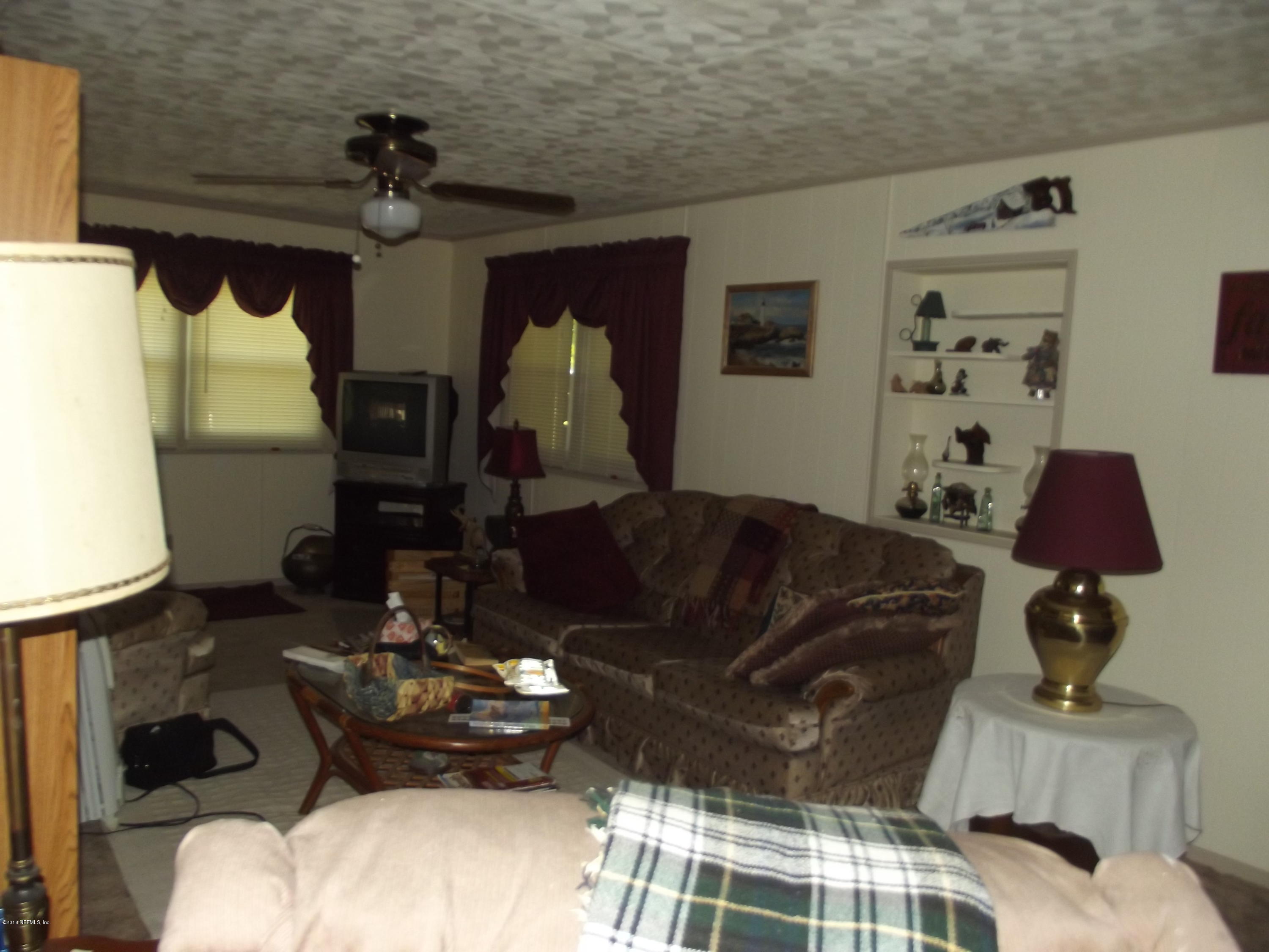 112 Tempest Street Interlachen, FL 32148 - Photo 10 of 26 DSCF6112