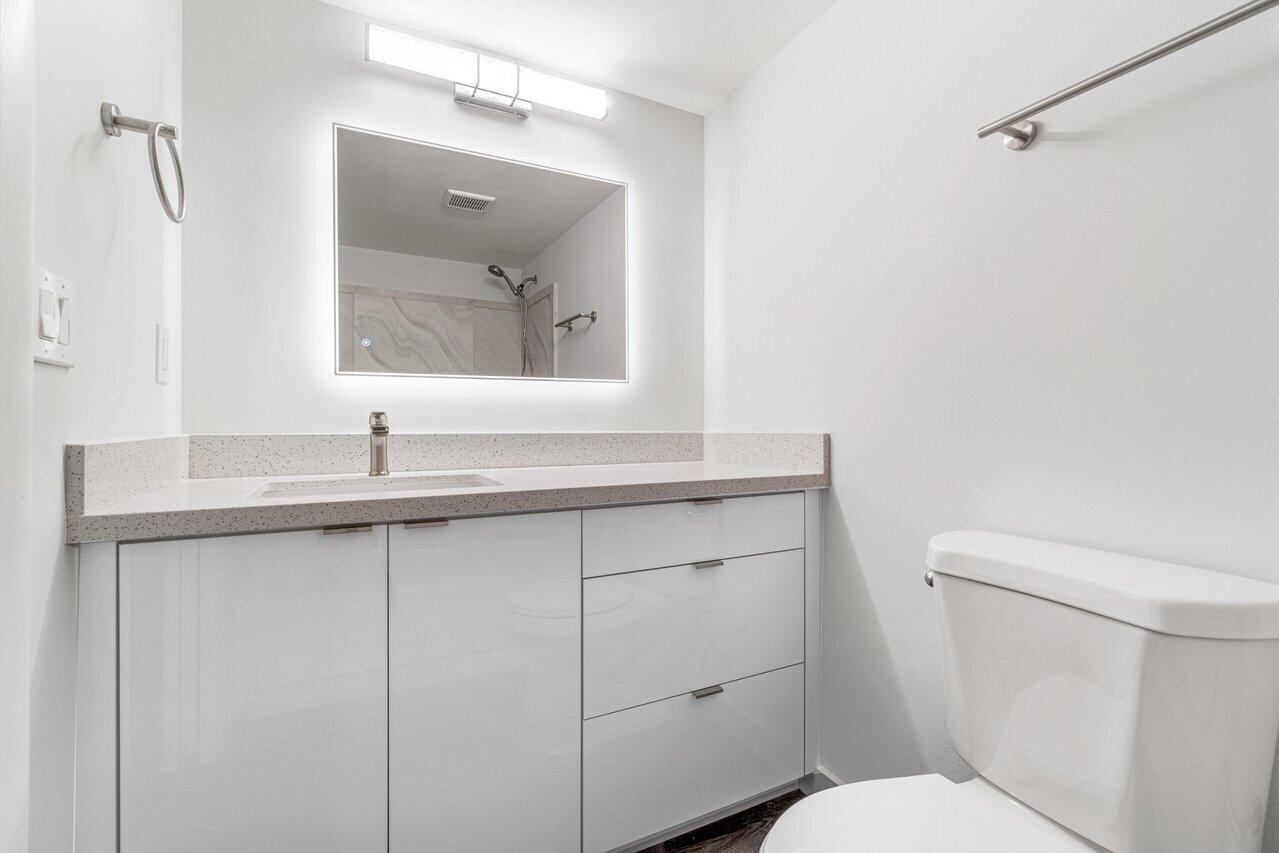 2300 Southwest 22nd Avenue, Unit 116 Delray Beach, FL 33445 - Photo 12 of 37 020-2300Southwest22ndAvenue-DelrayBeach-