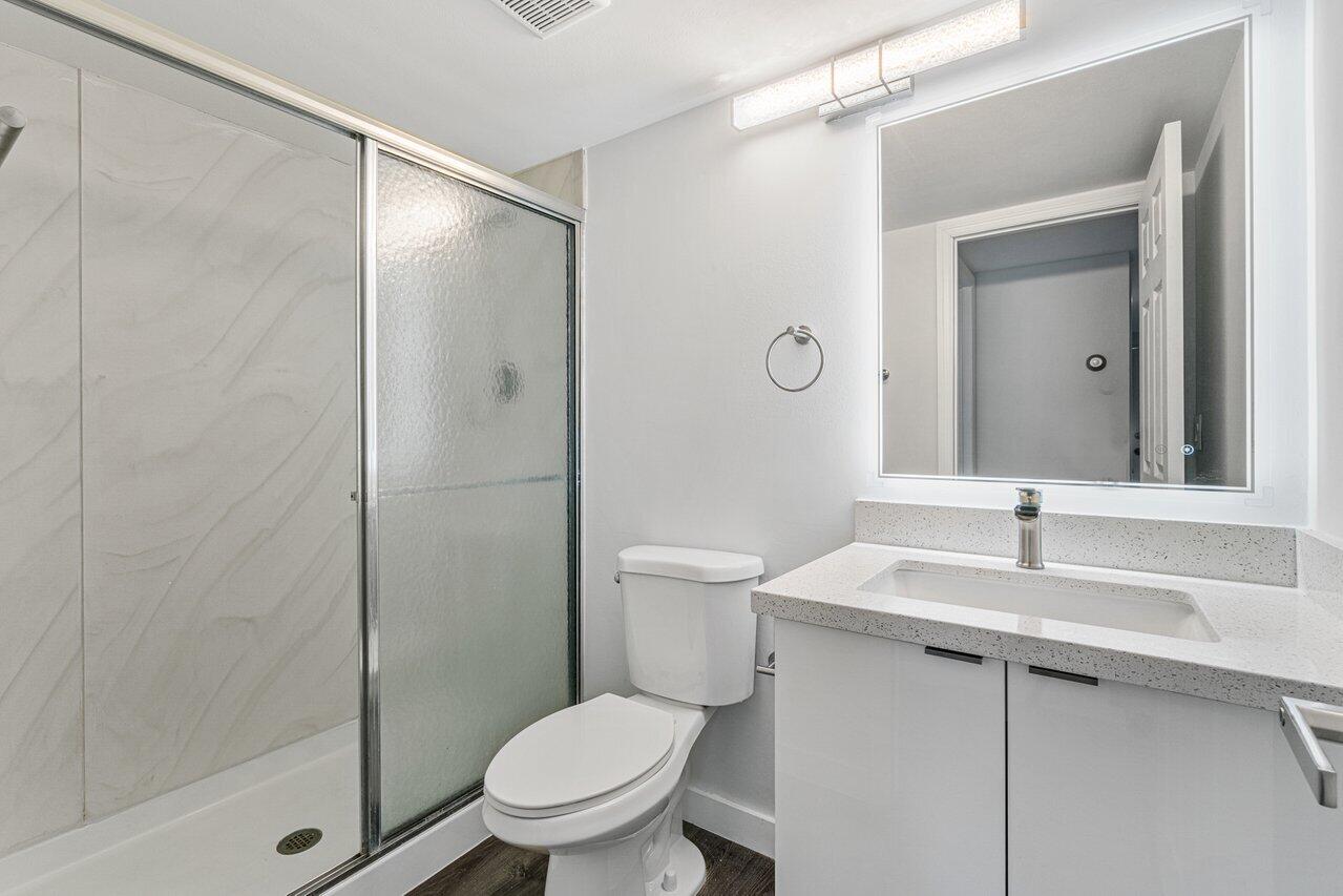 2300 Southwest 22nd Avenue, Unit 116 Delray Beach, FL 33445 - Photo 17 of 37 014-2300Southwest22ndAvenue-DelrayBeach-