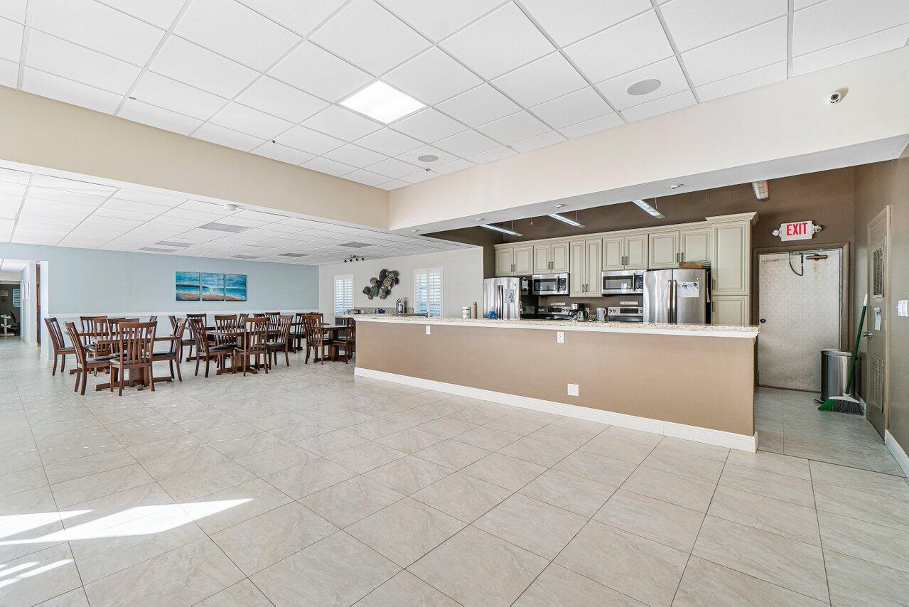 2300 Southwest 22nd Avenue, Unit 116 Delray Beach, FL 33445 - Photo 26 of 37 033-2300Southwest22ndAvenue-DelrayBeach-