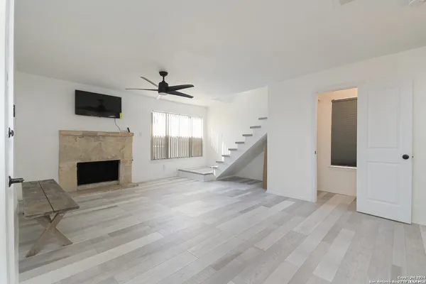 $1,025 | 10527 Perrin Beitel, Unit D208, San Antonio, TX 78217