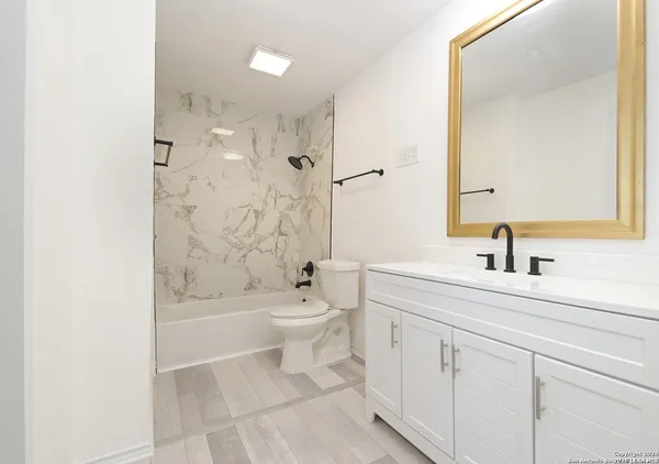 $1,025 | 10527 Perrin Beitel, Unit D208, San Antonio, TX 78217