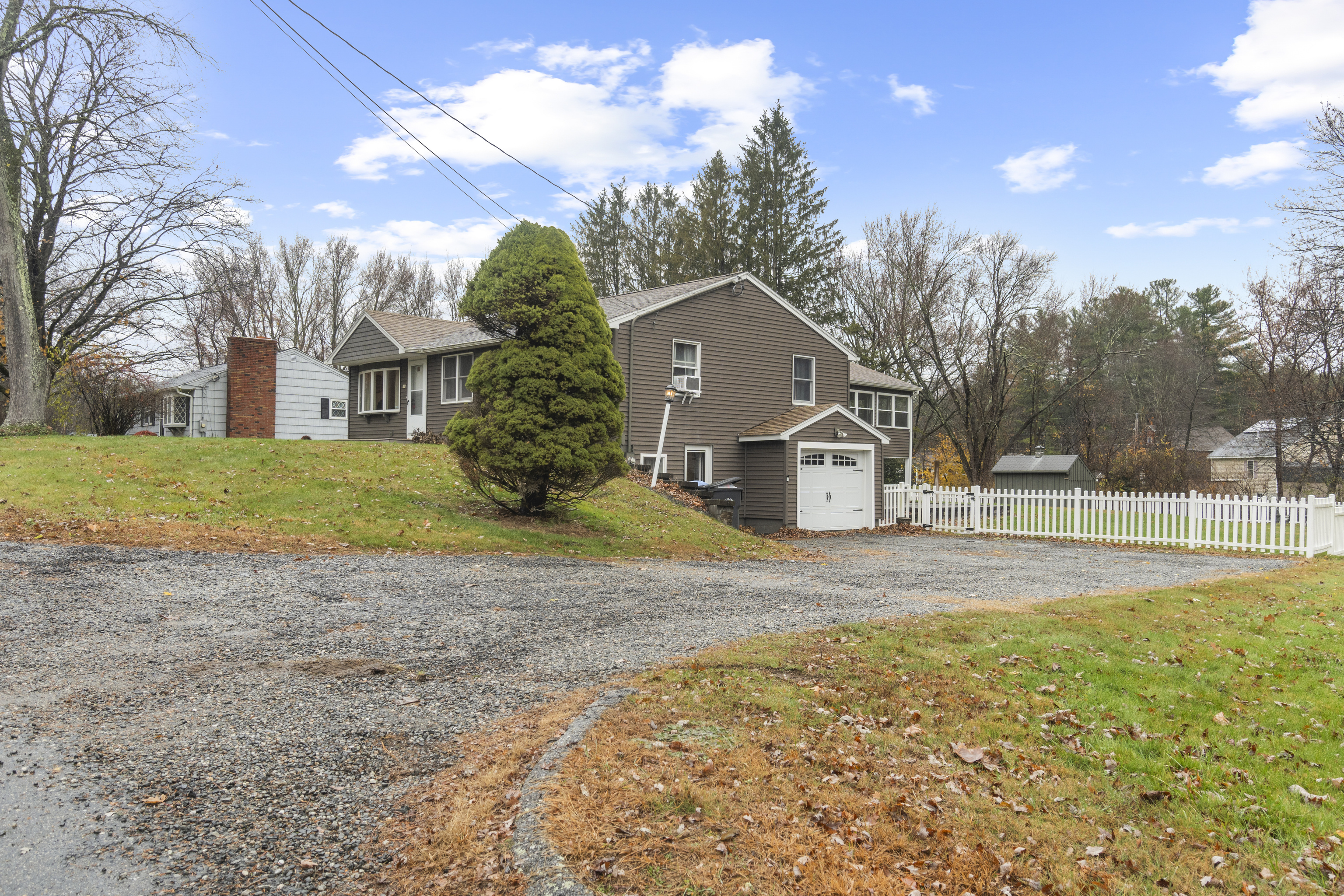 10 Green Acres Lane Thompson, CT 06255 - Photo 4 of 40 a view of a house with a yard