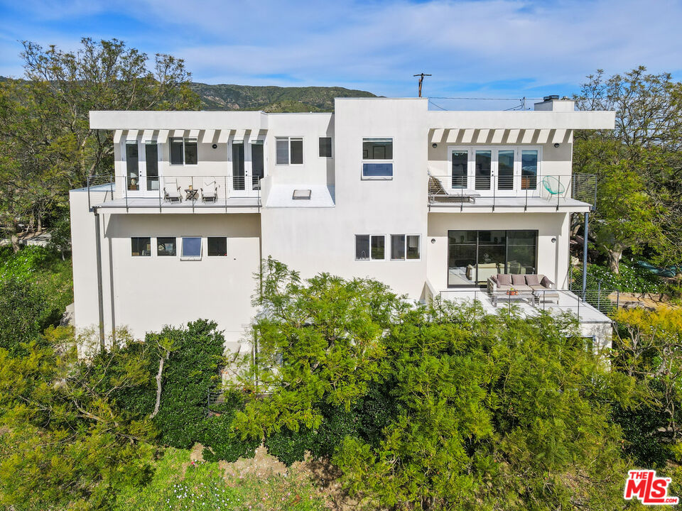 2727 Corral Canyon Road Malibu, CA 90265 - Photo 37 of 43