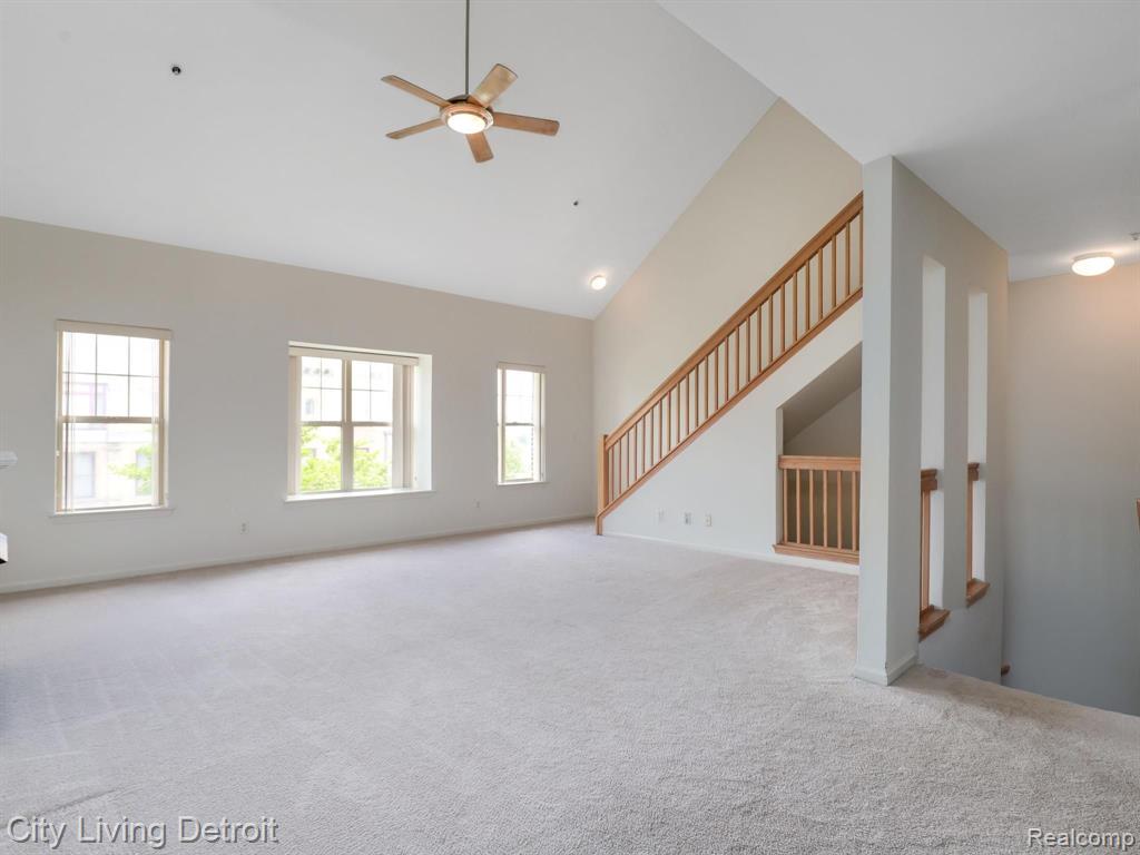 2545 John R Street Detroit, MI 48201 - Photo 3 of 37
