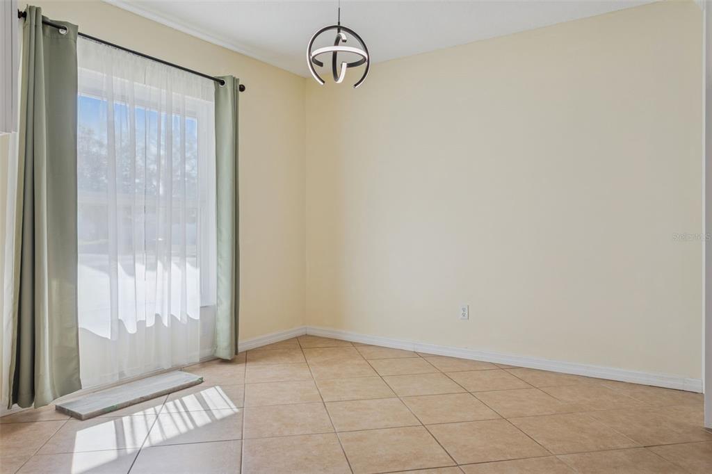 1255 Foggy Ridge Parkway Lutz, FL 33559 - Photo 3 of 28