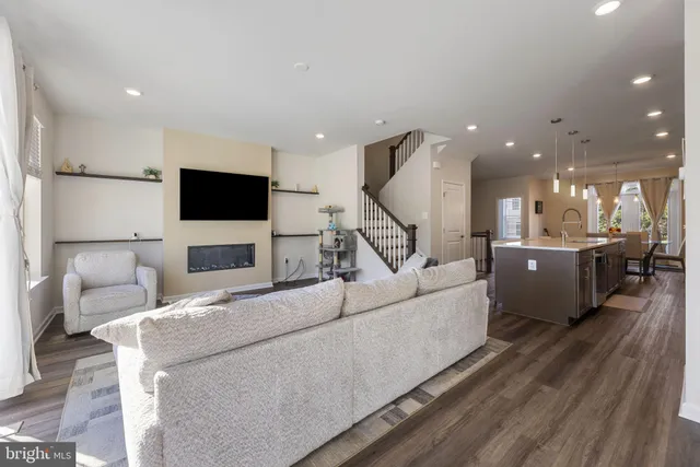 $3,400 | 165 Shaded Vly Court, Stafford, VA 22554