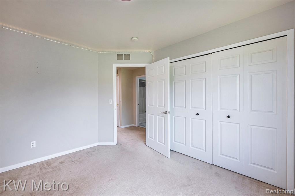195 Oak Ridge Drive Pontiac, MI 48341 - Photo 19 of 28