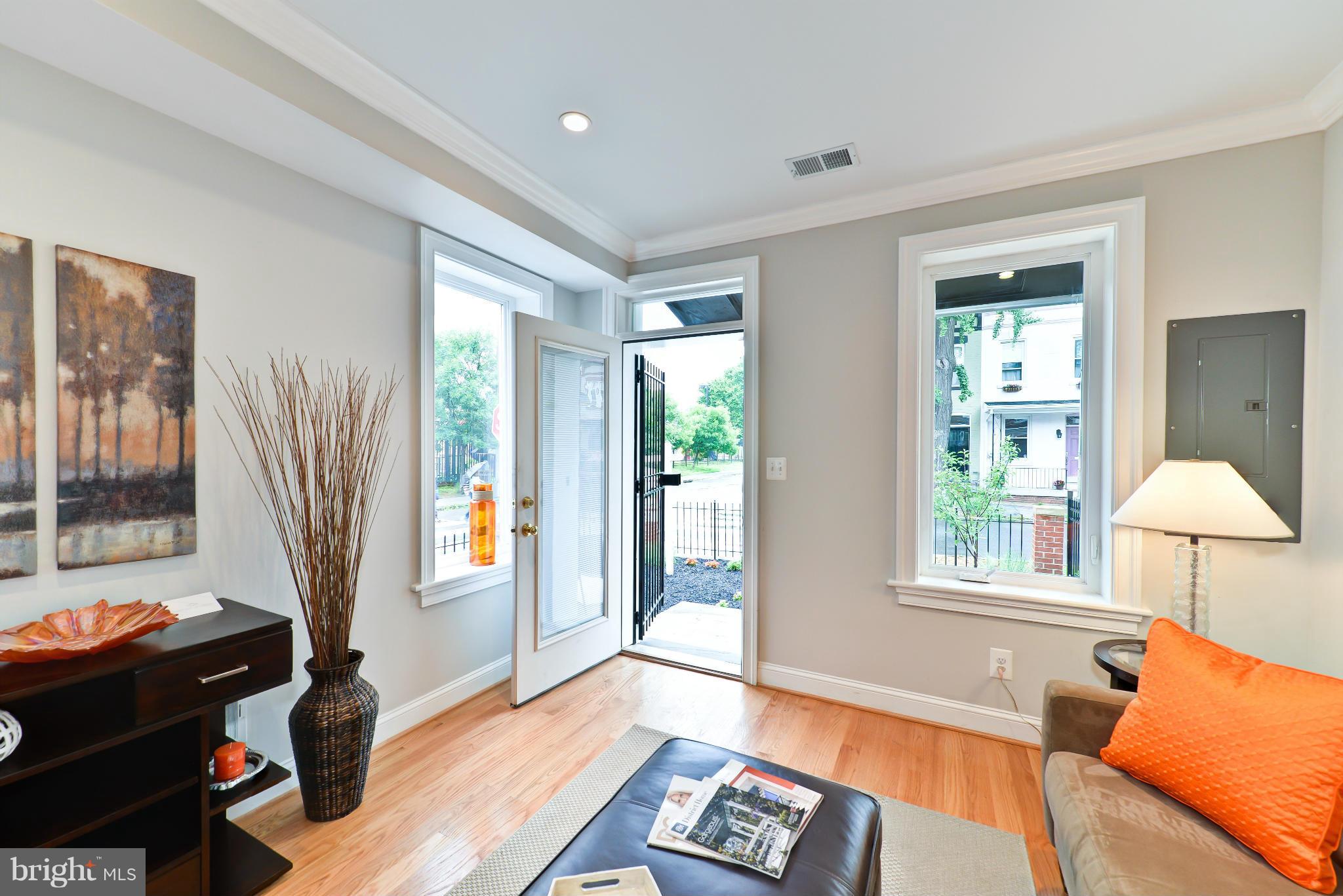 1601 Rosedale Street Northeast Washington, DC 20002 - Photo 3 of 25 Living Room