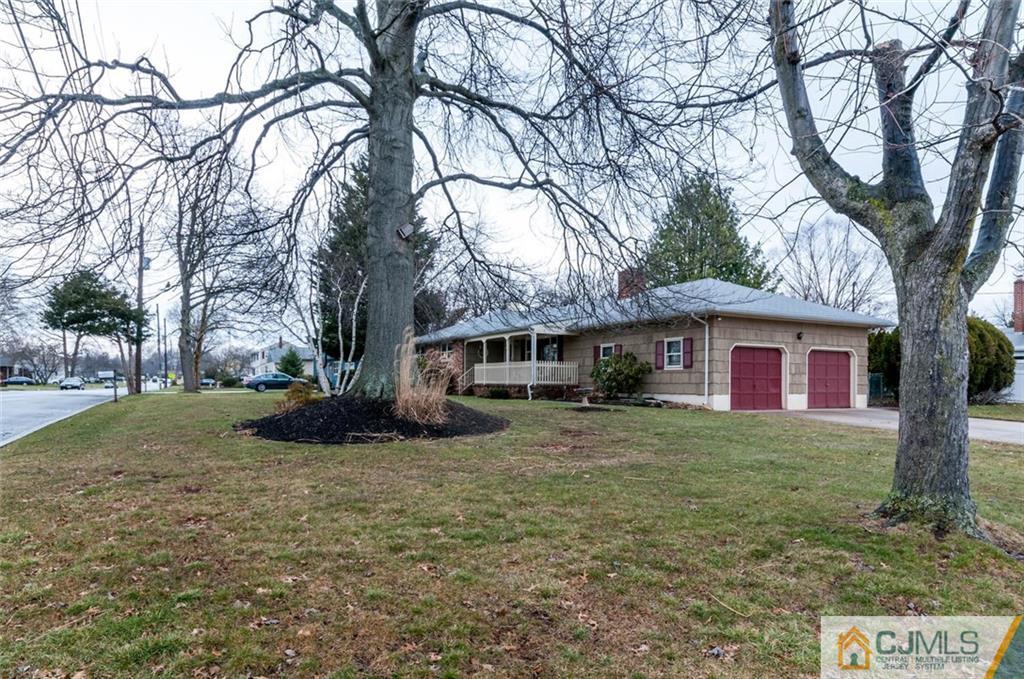 1271 Sioux Road North Brunswick, NJ 08902 - Photo 2 of 25 Gallery Image 2